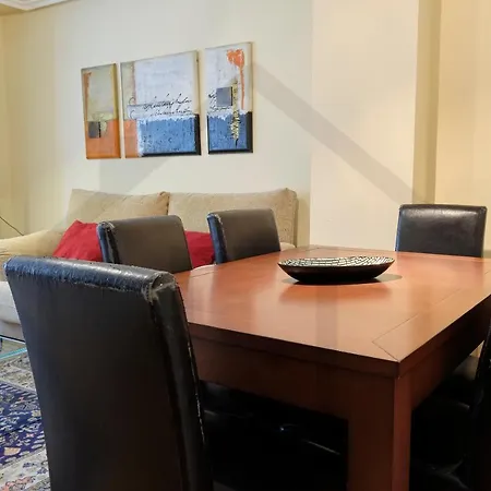 Precioso Apartamento En Primera Linea De Playa, Cerca Del Centro De La Ciudad * Gijón
