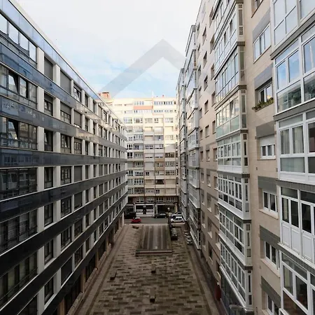 Precioso Apartamento En Primera Linea De Playa, Cerca Del Centro De La Ciudad Apartmán *