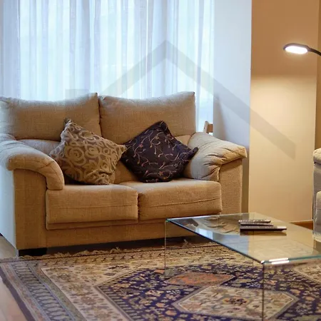 Precioso Apartamento En Primera Linea De Playa, Cerca Del Centro De La Ciudad * Gijon